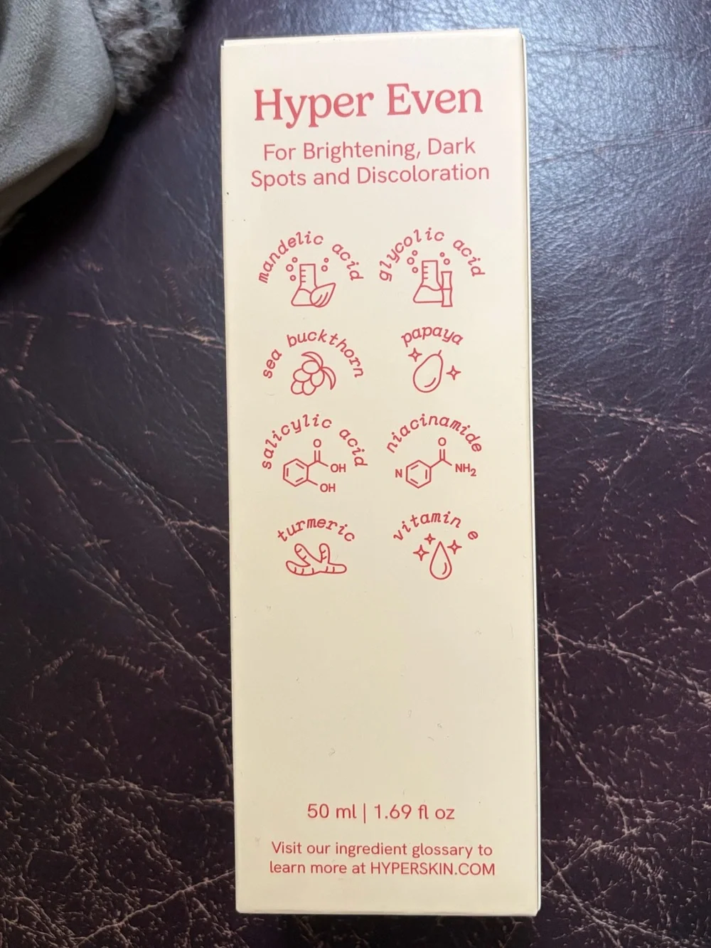 Hyper! Hyper Even Fade & Glow AHA Mask — Cream with Coral Text